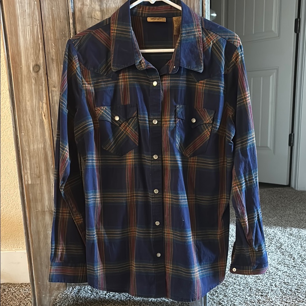 Wrangler Multicolor Plaid Shirt w/ Pearl snaps